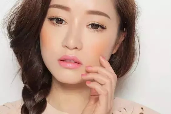 腮红画不好怎么办？这些小方法能帮你~
